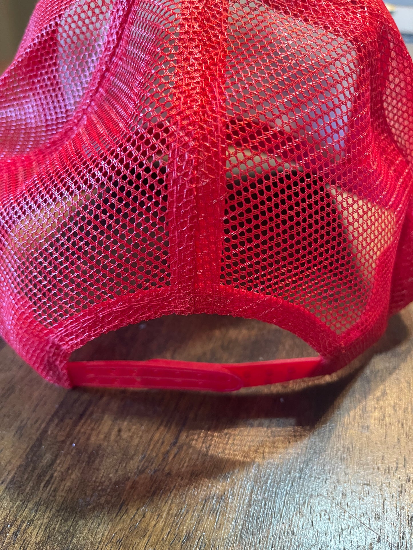 Smiley Face Be Happy Trucker Cap with Double Cap Chain