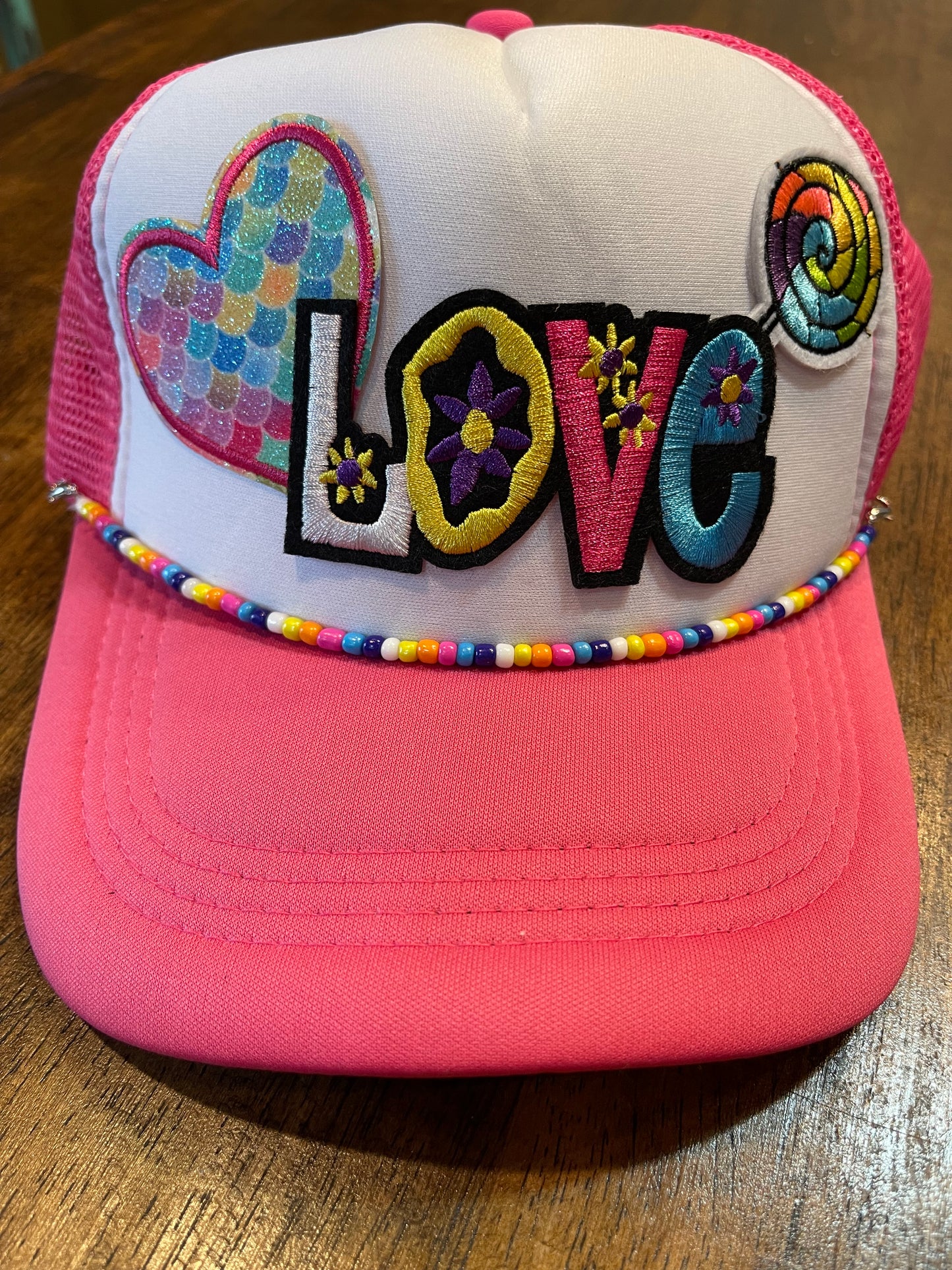 Love Trucker Cap With Chain